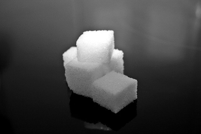 sugar-cube-282534_640.jpg
